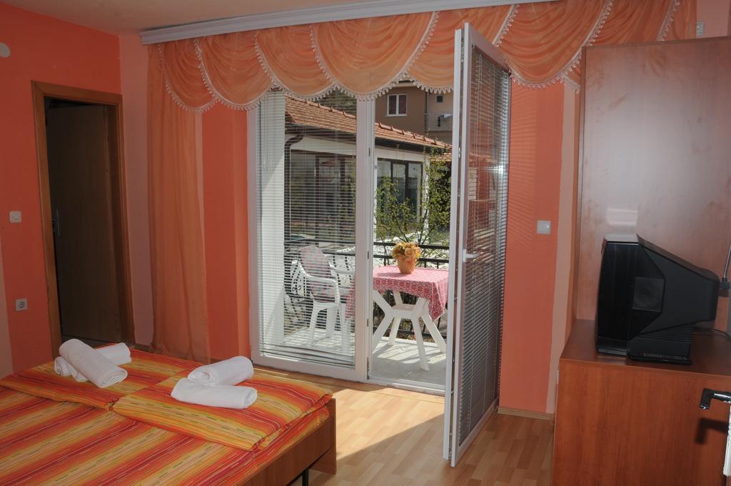 Villa Mimi Peštani Екстериор снимка