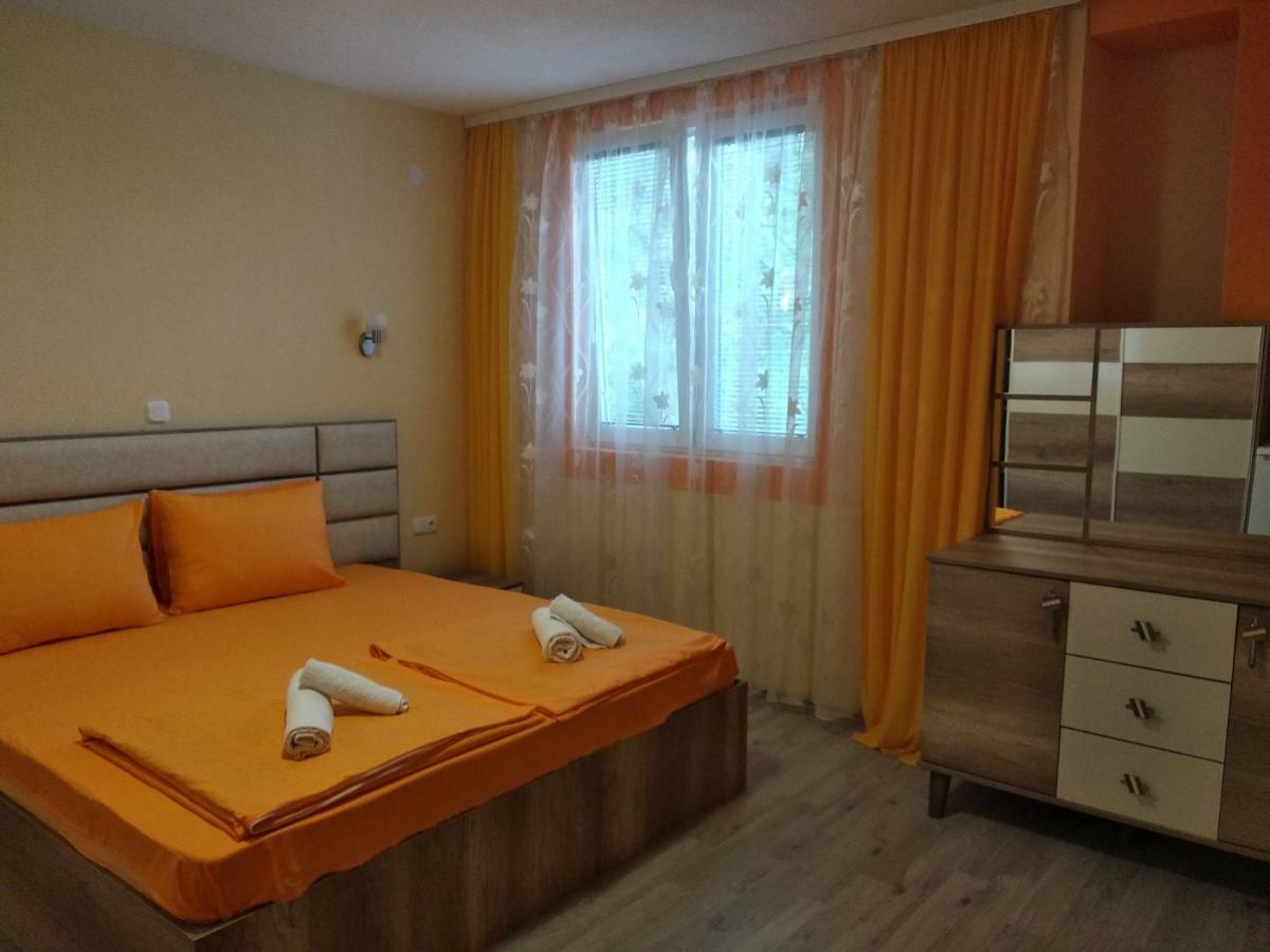 Villa Mimi Peštani Екстериор снимка